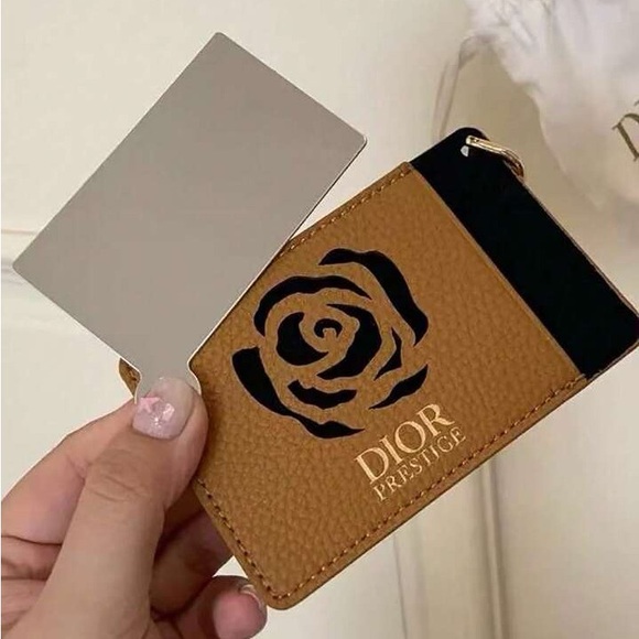 Dior Prestige exclusive pocket mirror wallet-GWP - Picture 2 of 11